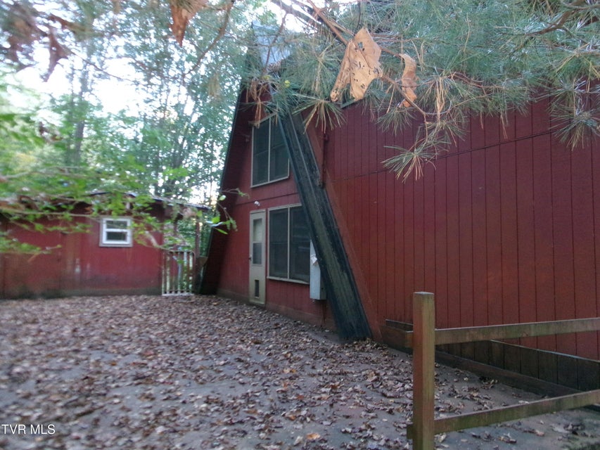 Photo #3: 190 Golf Course Road