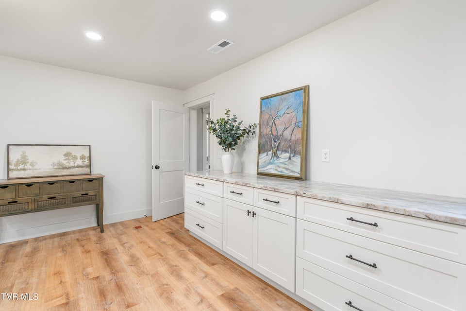 Photo #16: 1370 Iron Bridge Road