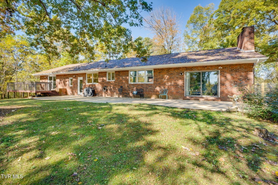 Photo #35: 141 Otari Drive