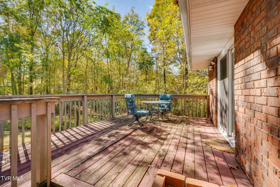 Photo #38: 141 Otari Drive