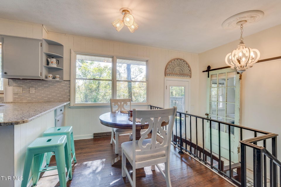 Photo #18: 141 Otari Drive