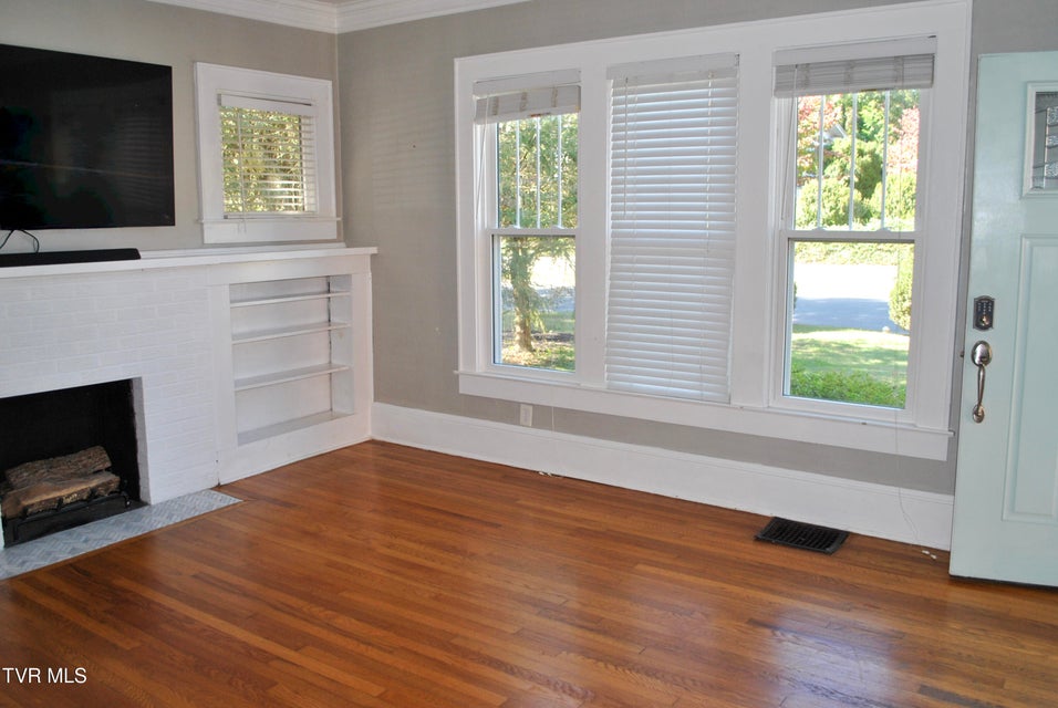 Photo #5: 204 9th Avenue