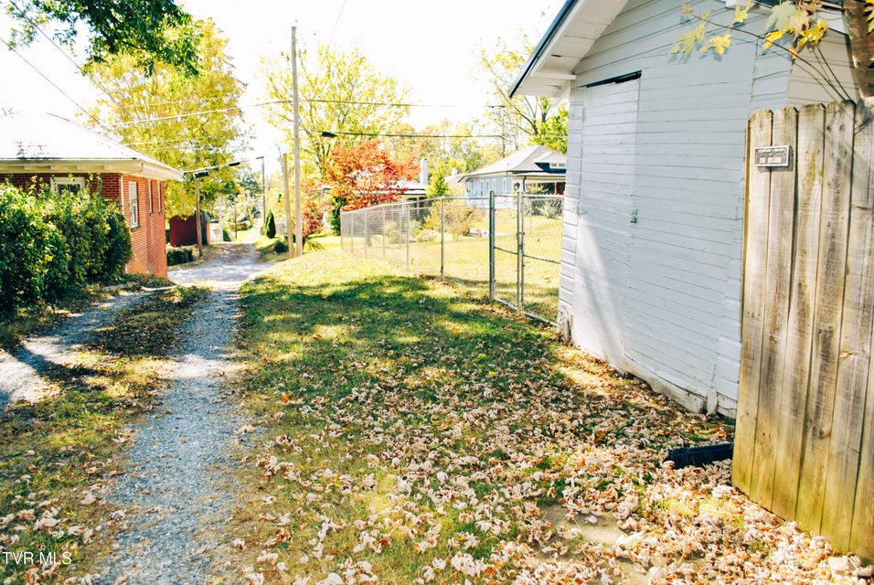 Photo #36: 204 9th Avenue