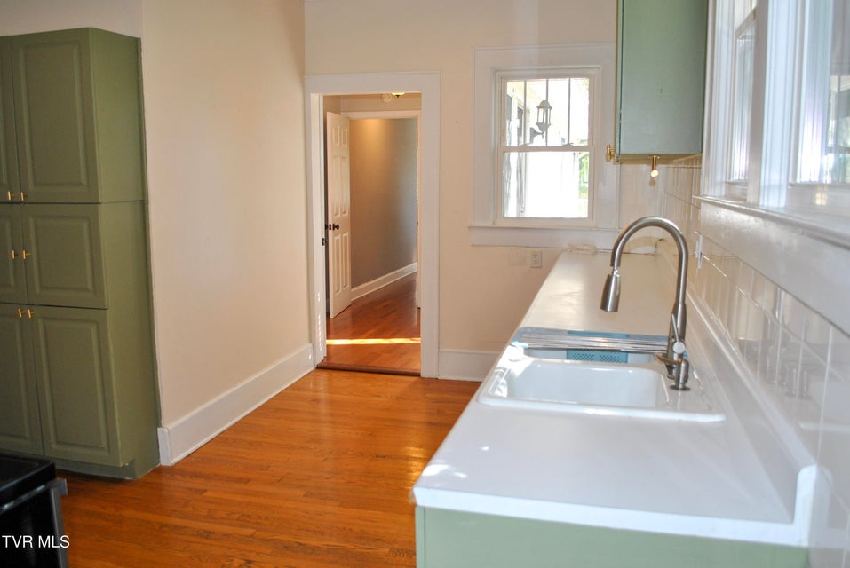 Photo #23: 204 9th Avenue