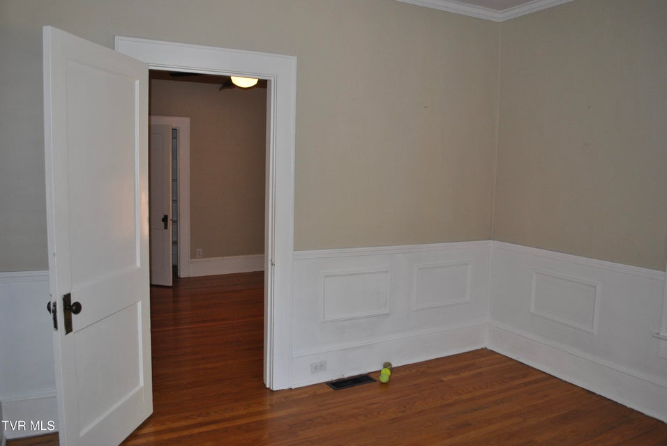 Photo #16: 204 9th Avenue