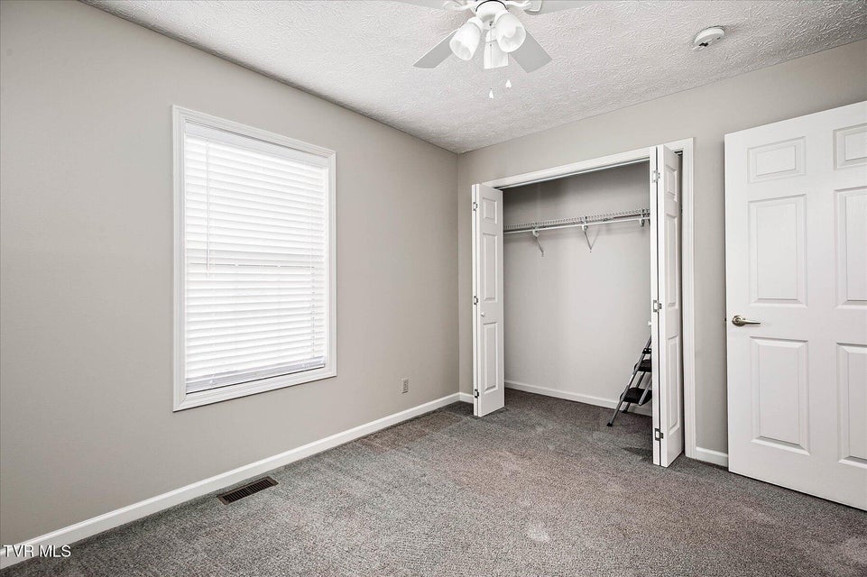 Photo #15: 953 Cornerstone Court