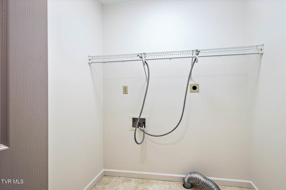 Photo #16: 953 Cornerstone Court