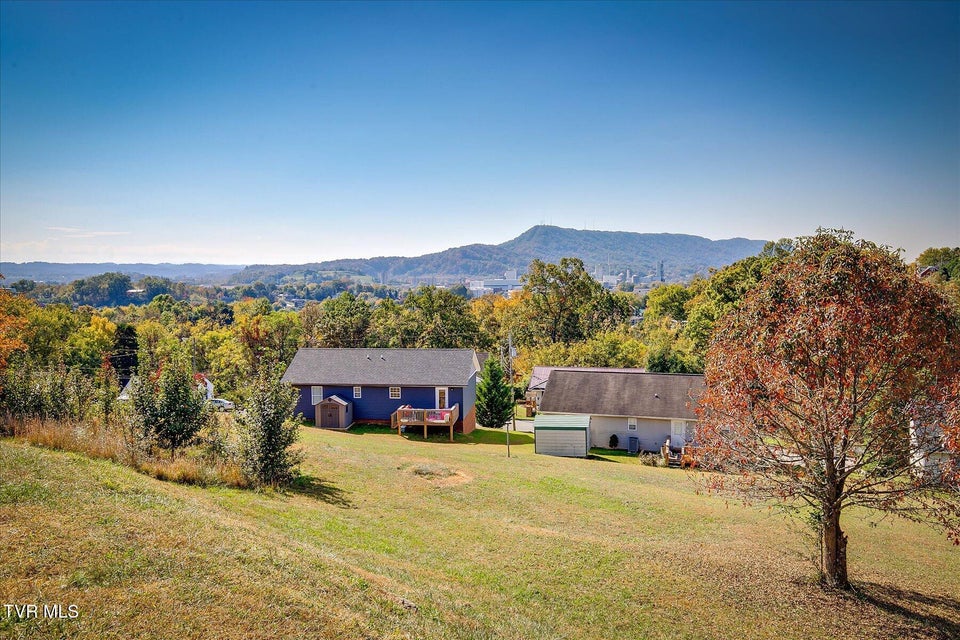 Photo #28: 953 Cornerstone Court