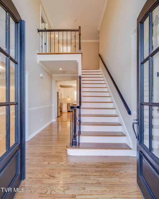 Photo #6: 6 Carriage Court