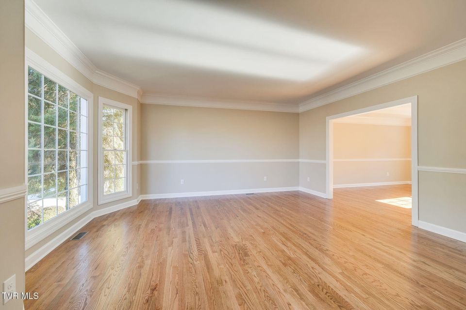 Photo #22: 6 Carriage Court