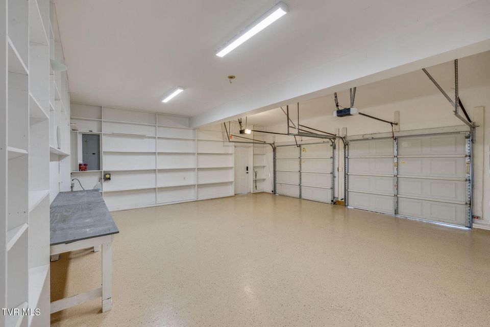 Photo #51: 6 Carriage Court