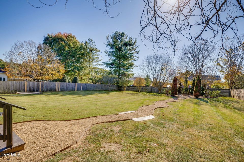 Photo #54: 6 Carriage Court