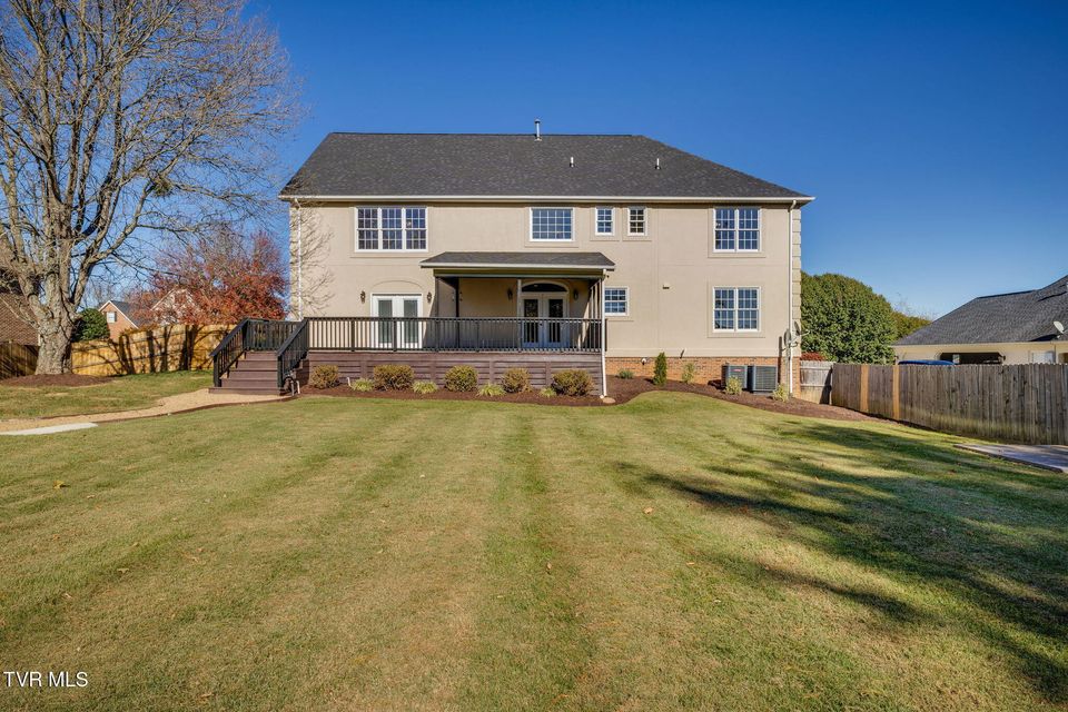 Photo #55: 6 Carriage Court