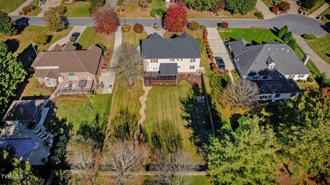 Photo #60: 6 Carriage Court