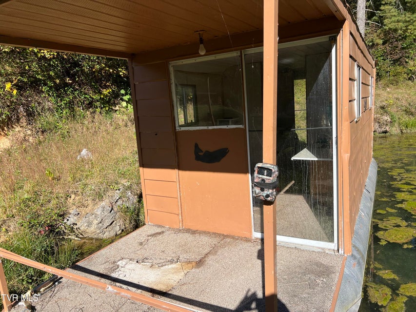 Photo #15: 255 Central Heights Road