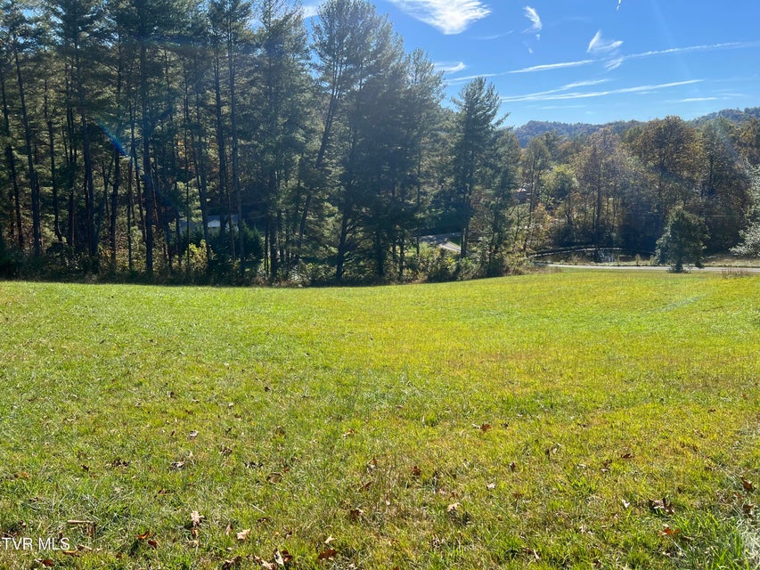 Photo #20: 255 Central Heights Road