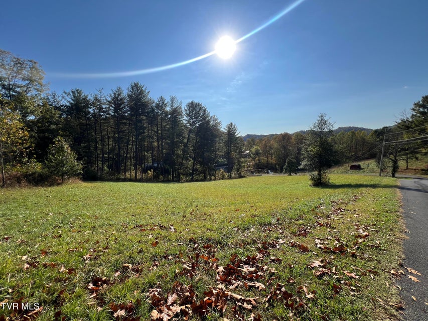 Photo #53: 255 Central Heights Road