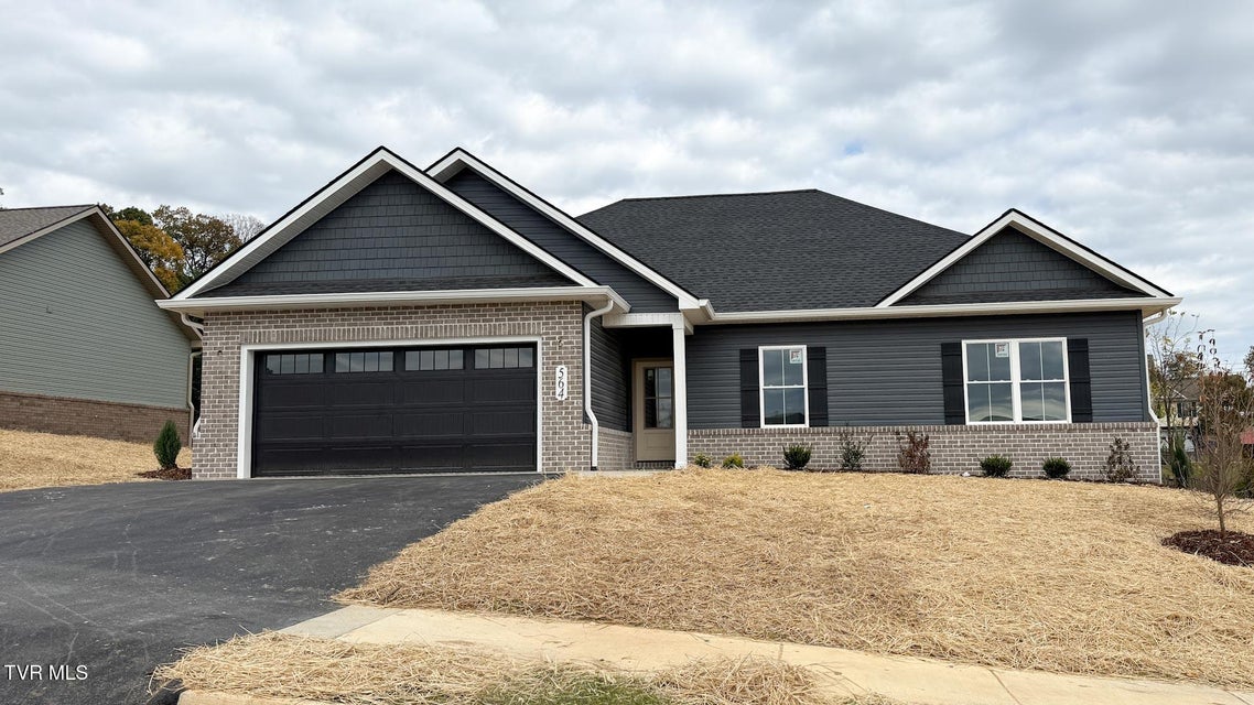 Photo #2: 564 Catalina Court