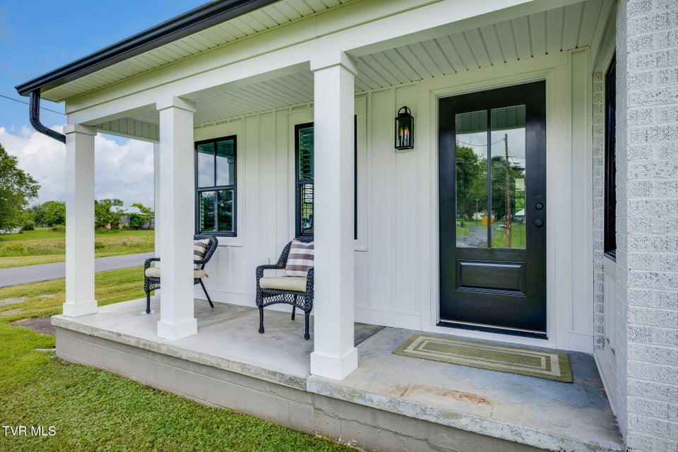 Photo #9: 403 Silver Lake Road