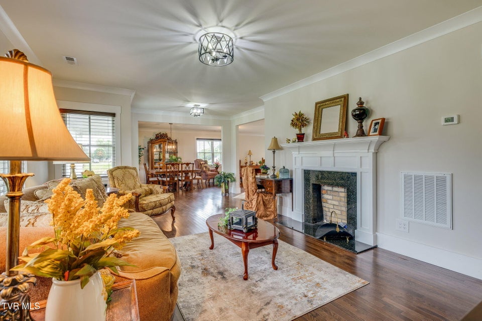 Photo #11: 403 Silver Lake Road