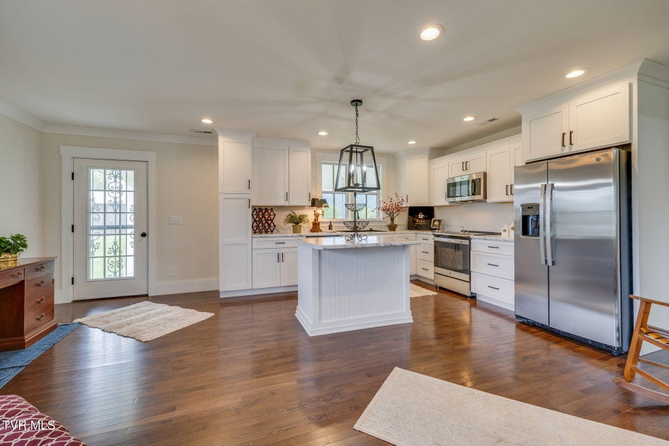 Photo #13: 403 Silver Lake Road