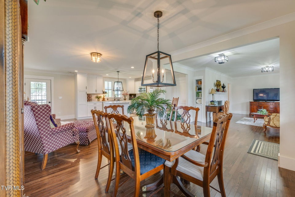 Photo #17: 403 Silver Lake Road