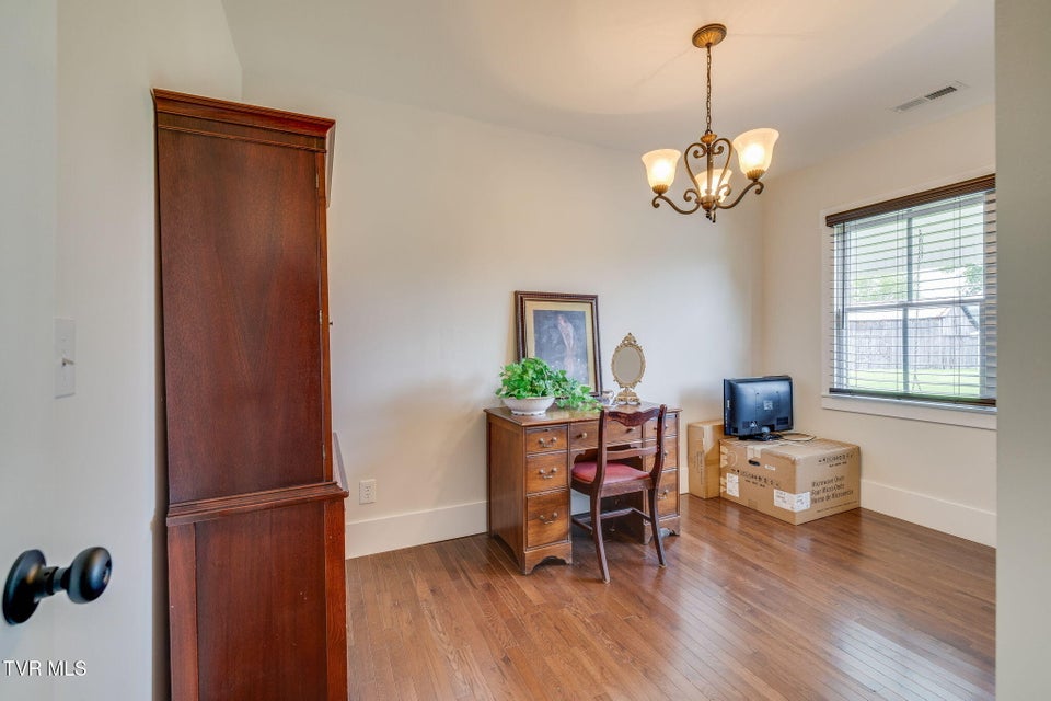 Photo #22: 403 Silver Lake Road