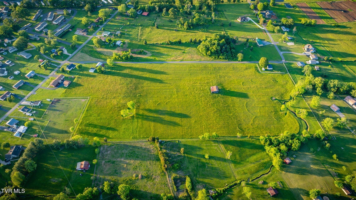 Photo #34: 403 Silver Lake Road