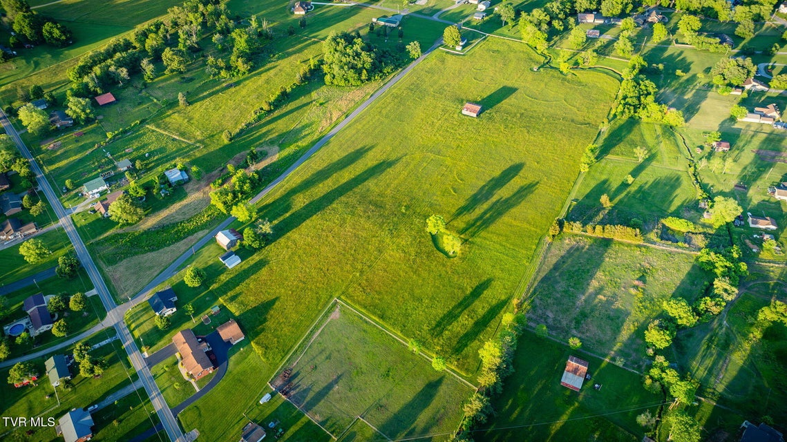 Photo #35: 403 Silver Lake Road