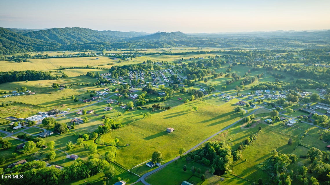 Photo #39: 403 Silver Lake Road