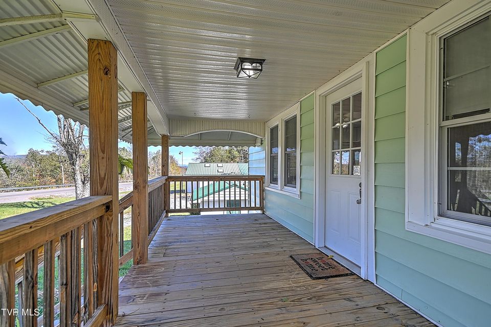 Photo #4: 2145 Highway 93 