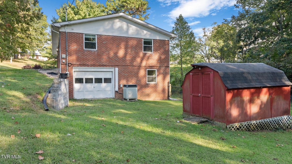 Photo #4: 6005 Shady Grove Road