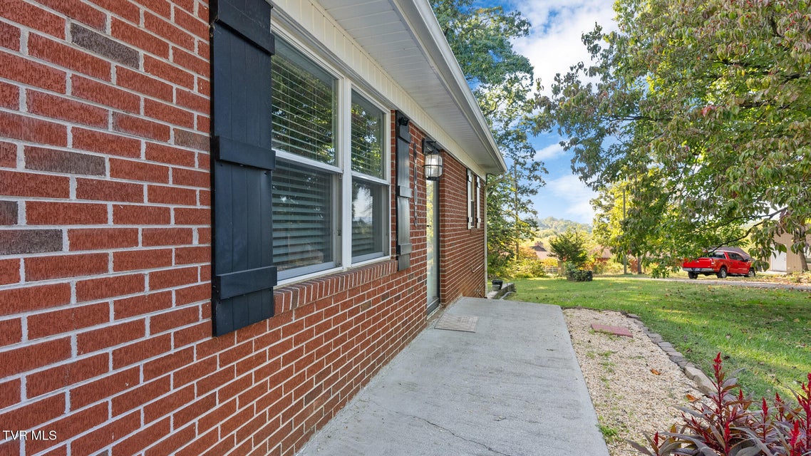 Photo #9: 6005 Shady Grove Road