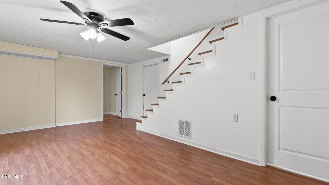 Photo #18: 6005 Shady Grove Road