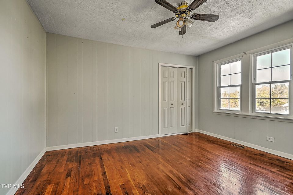 Photo #25: 2145 Highway 93 