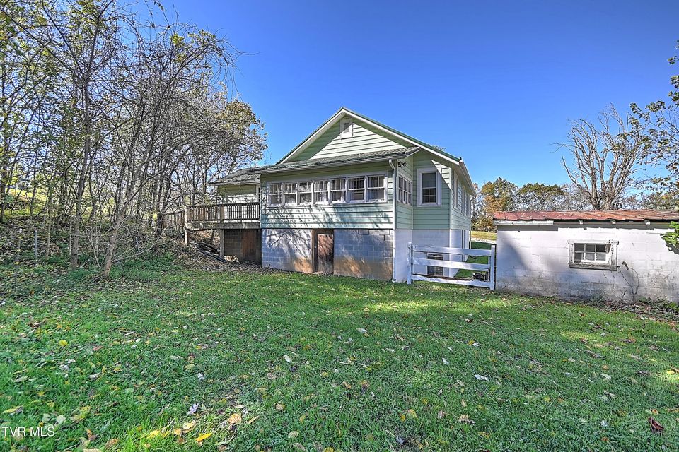 Photo #36: 2145 Highway 93 