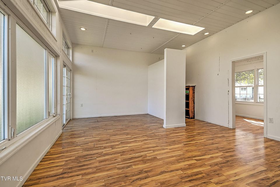 Photo #53: 2145 Highway 93 