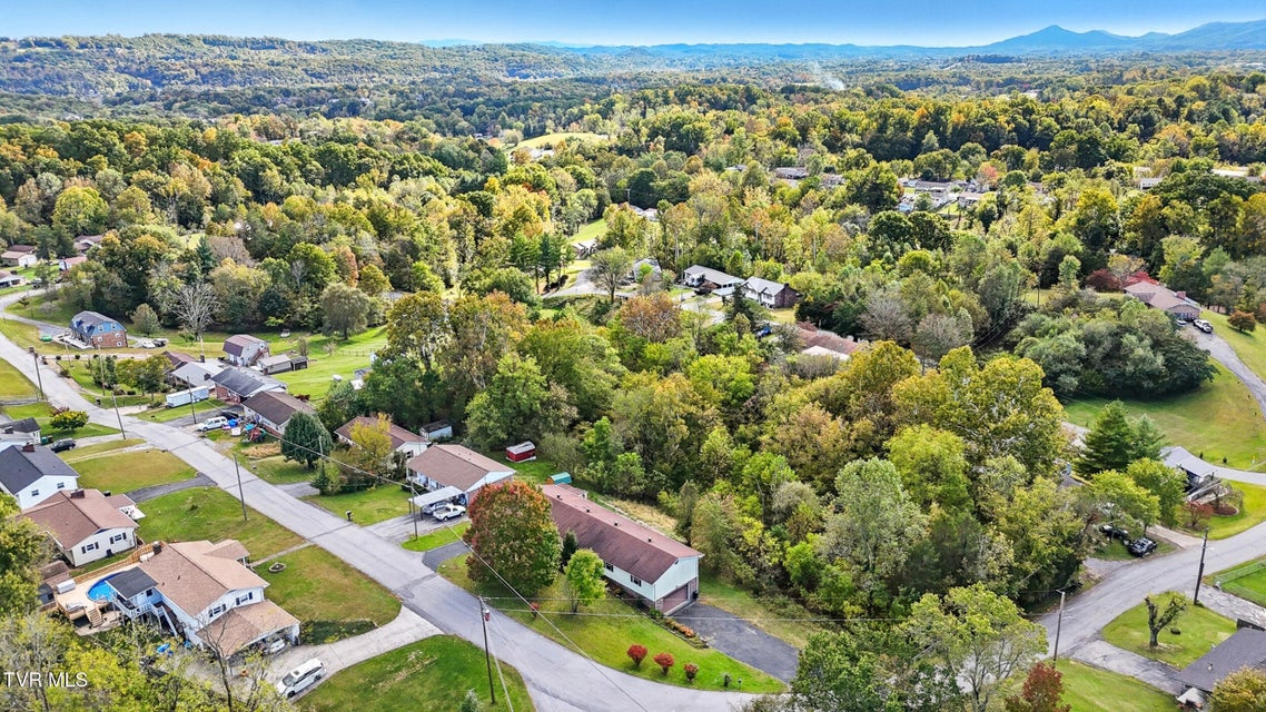 Photo #37: 3500 Rustic Hills Drive