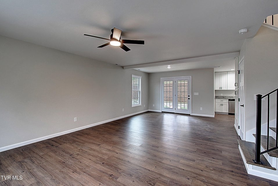 Photo #5: 104 Daniel Lane