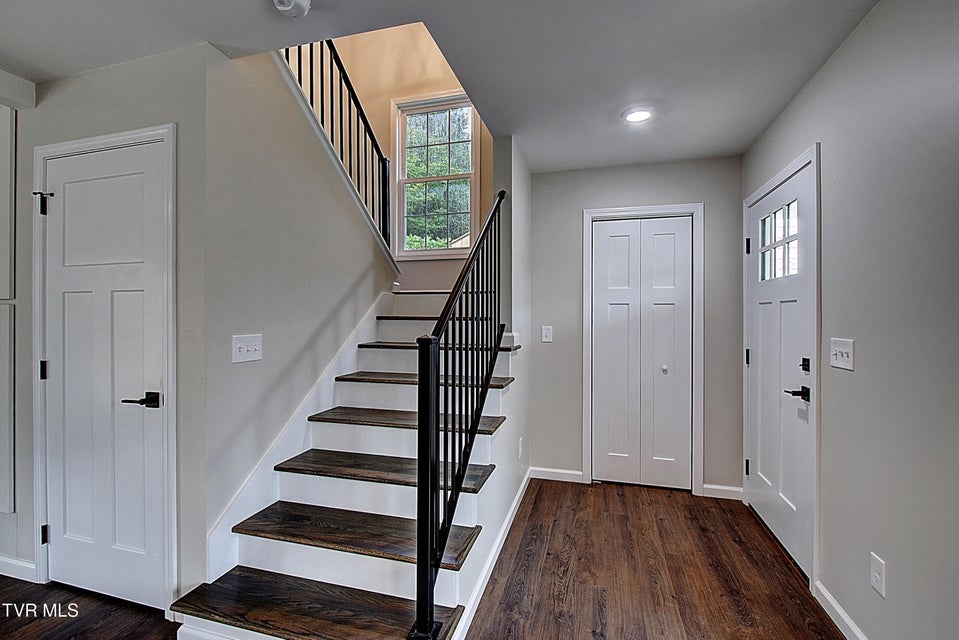 Photo #16: 104 Daniel Lane