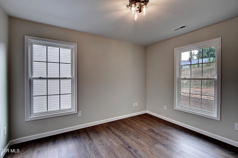 Photo #21: 104 Daniel Lane