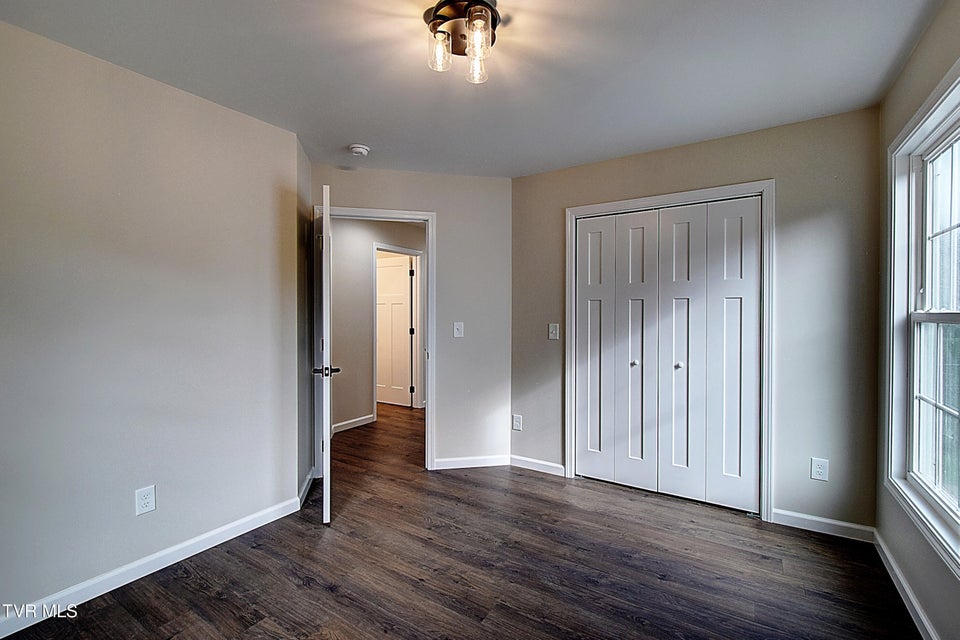 Photo #22: 104 Daniel Lane