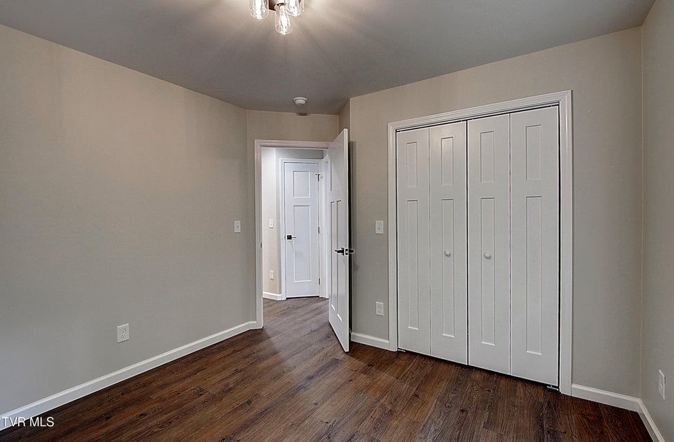 Photo #24: 104 Daniel Lane