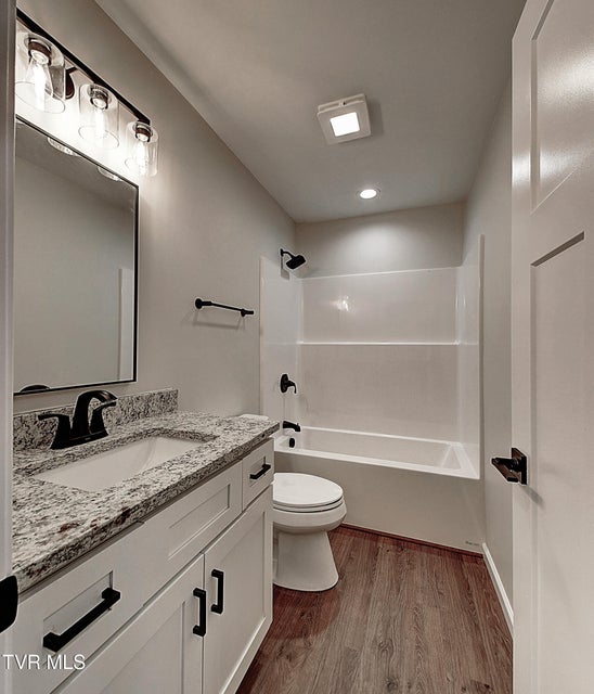 Photo #25: 104 Daniel Lane