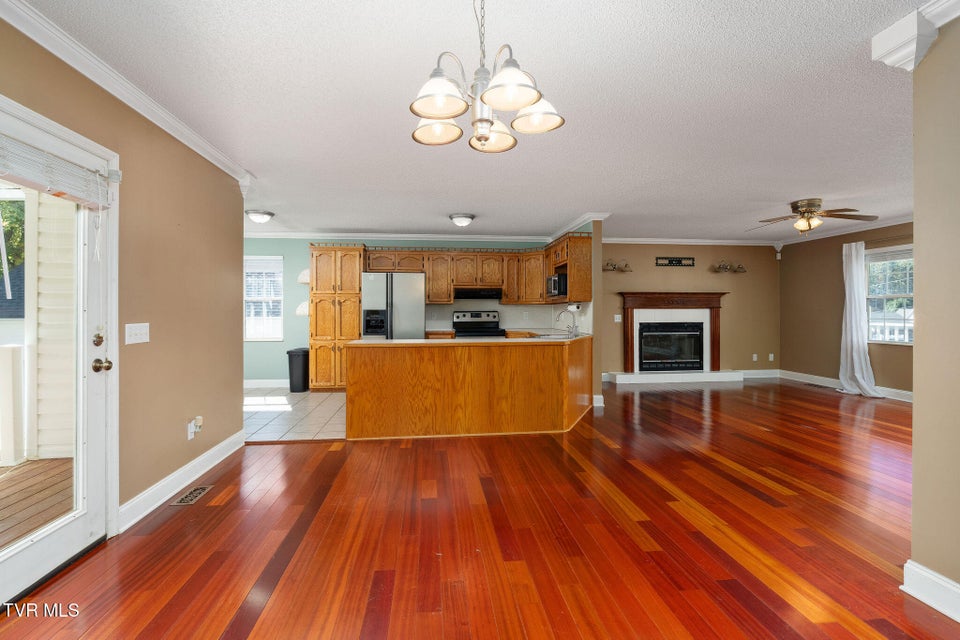 Photo #18: 101 Kings Mountain Drive