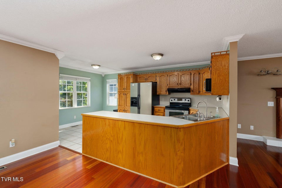 Photo #20: 101 Kings Mountain Drive