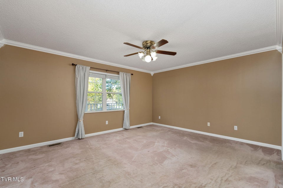 Photo #28: 101 Kings Mountain Drive