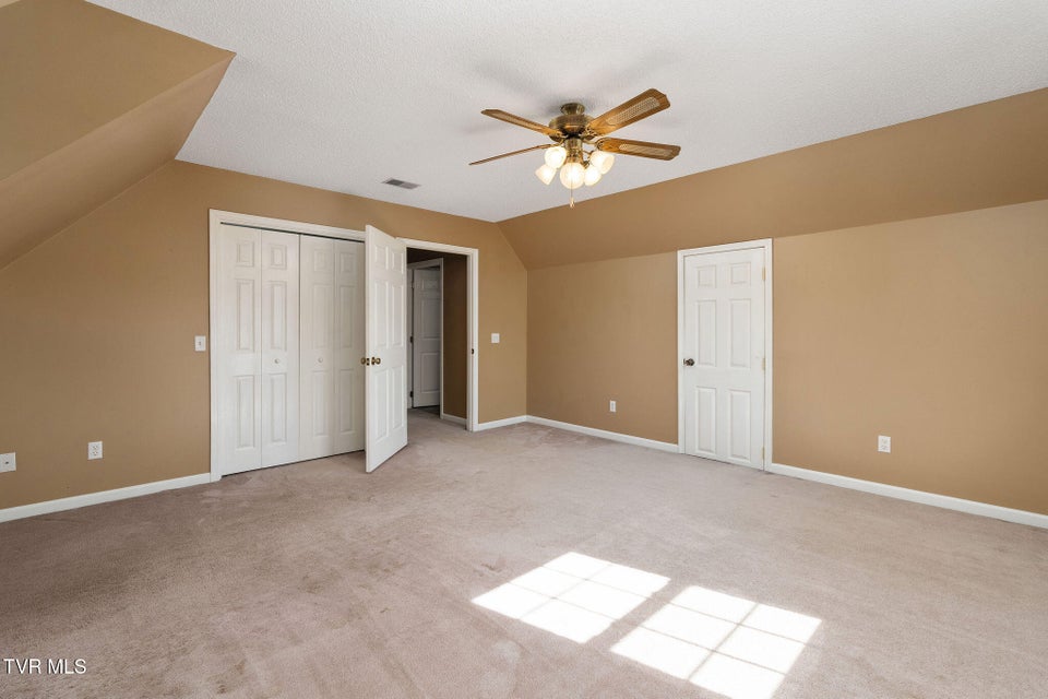 Photo #36: 101 Kings Mountain Drive