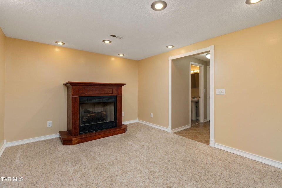 Photo #46: 101 Kings Mountain Drive