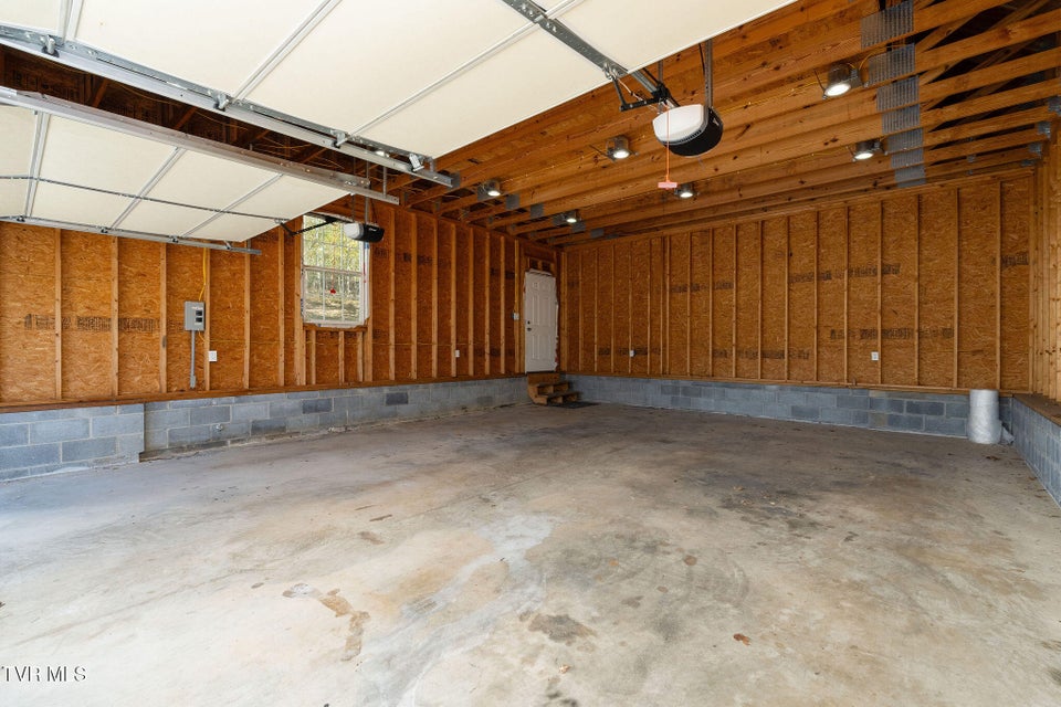 Photo #53: 101 Kings Mountain Drive